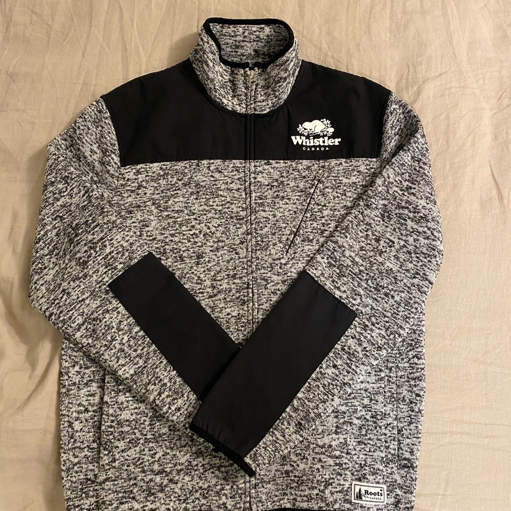 Roots Clothing Canada Full Zip - Large